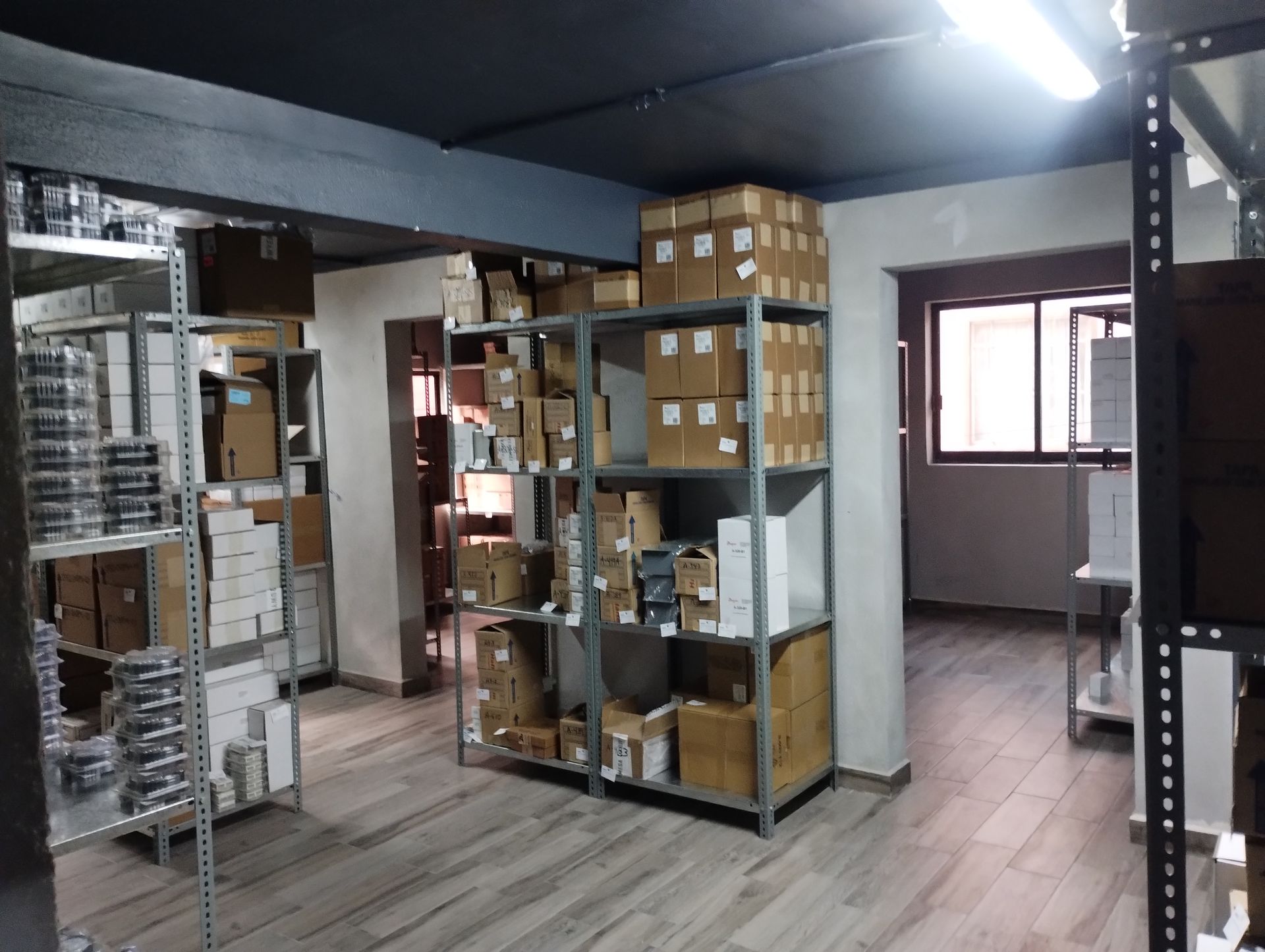 Oficinas y plazas comerciales